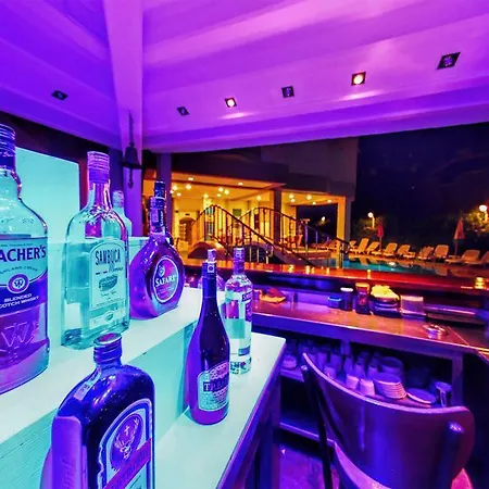 Erdenhan Apartahotel 3*