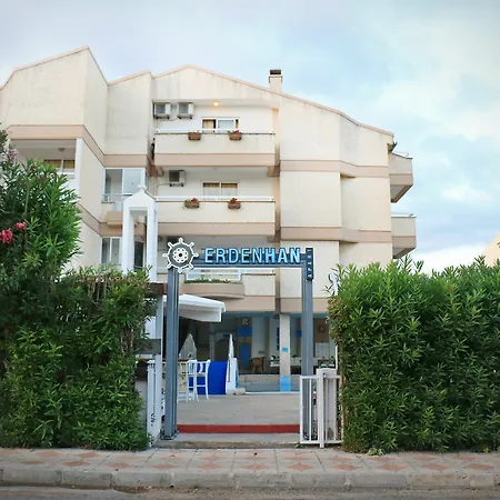 아파트호텔 Erdenhan 3*