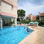 Erdenhan Ξενοδοχείο με διαμερίσματα 3*