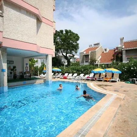 Erdenhan Lägenhetshotell 3*