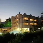 Erdenhan Aparthotel