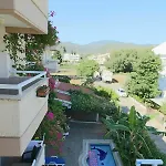 Erdenhan Aparthotel 3*